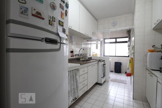 Cozinha de apartamento à venda com 3 quartos, 87m² em Vila Santo Estéfano, São Paulo