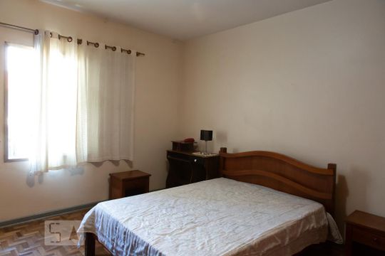 Suíte 1 de casa à venda com 3 quartos, 185m² em Vila Nova Conceição, São Paulo