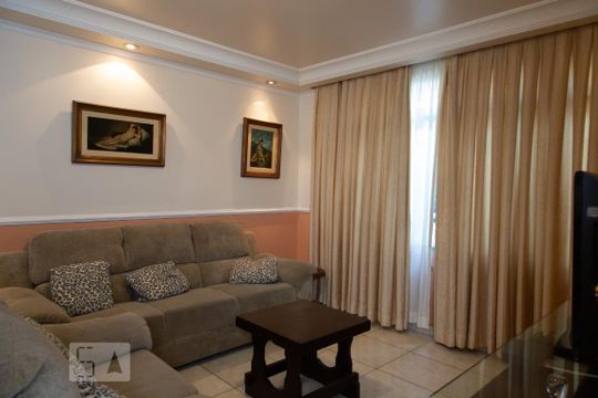 Sala de casa à venda com 3 quartos, 185m² em Vila Nova Conceição, São Paulo