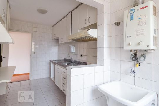 Lavanderia de apartamento para alugar com 3 quartos, 72m² em Chácara Inglesa, São Paulo
