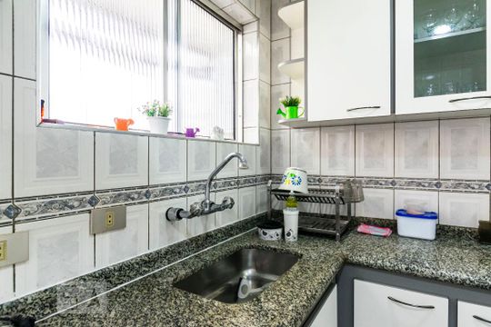 Cozinha de apartamento à venda com 1 quarto, 71m² em Vila Mariana, São Paulo