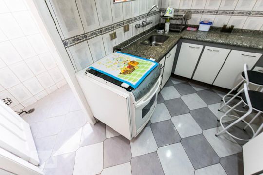 Cozinha de apartamento à venda com 1 quarto, 71m² em Vila Mariana, São Paulo