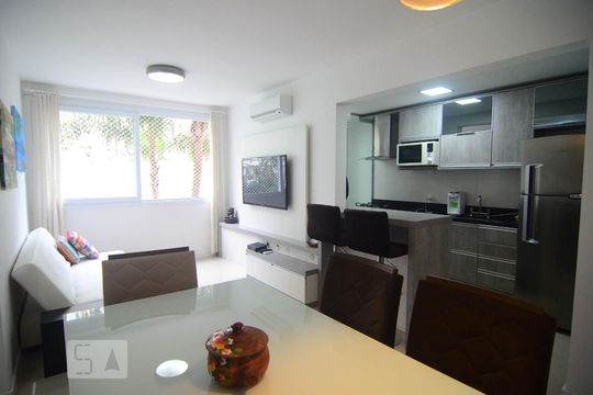 Apartamento à venda com 2 quartos, 68m² em Marechal Rondon, Canoas