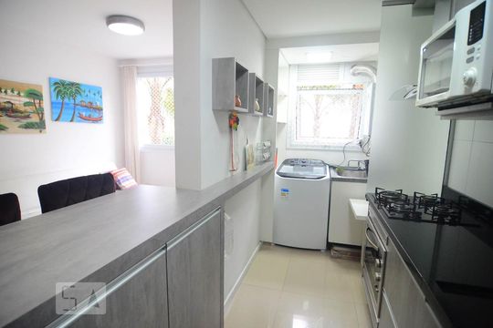 Cozinha de apartamento à venda com 2 quartos, 68m² em Marechal Rondon, Canoas