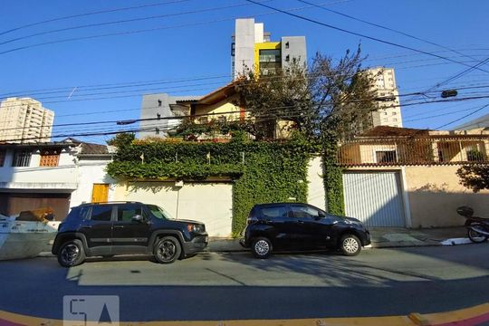 Fachada de casa para alugar com 3 quartos, 198m² em São Judas, São Paulo