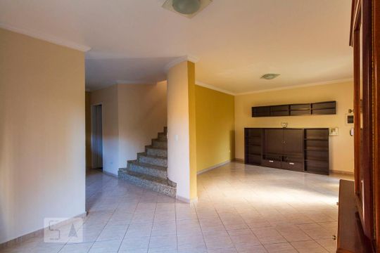 Sala de Estar de casa para alugar com 3 quartos, 198m² em São Judas, São Paulo
