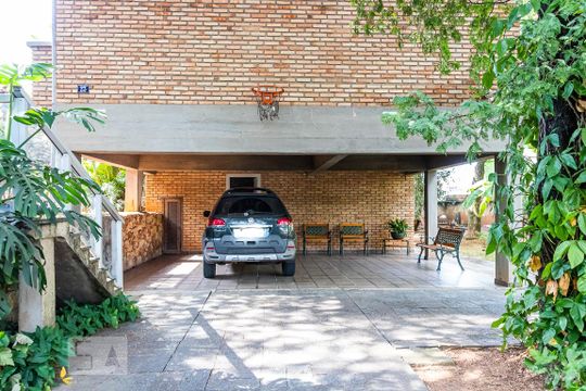 Garagem de casa à venda com 4 quartos, 375m² em Jardim Atlântico, Belo Horizonte