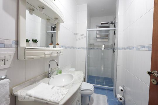 banheiro de apartamento à venda com 3 quartos, 155m² em Campos Elíseos, São Paulo