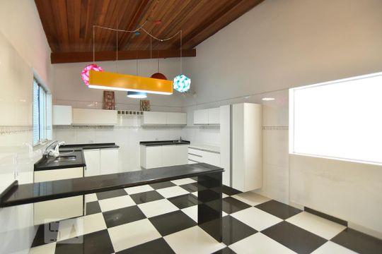 Cozinha - piso superior - parte posterior de casa para alugar com 6 quartos, 417m² em Vila Prudente, São Paulo