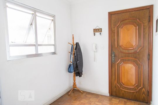 Entrada de apartamento para alugar com 3 quartos, 98m² em Mooca, São Paulo