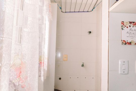 Área de Serviço de apartamento para alugar com 2 quartos, 74m² em Jardim Placaford - Edif. San Gabriel, Salvador