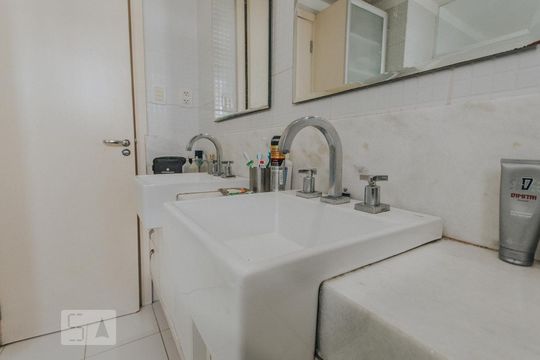 Cozinha - Torneira de apartamento para alugar com 3 quartos, 196m² em Pituba, Salvador