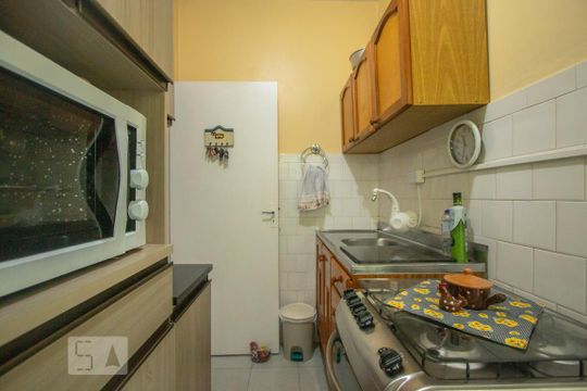 Cozinha de apartamento à venda com 3 quartos, 59m² em Cristo Redentor, Porto Alegre