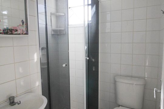 Banheiro de apartamento para alugar com 2 quartos, 48m² em Nossa Senhora do Ó, São Paulo