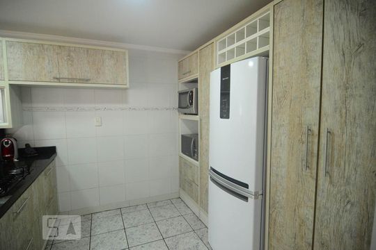 Cozinha de casa à venda com 4 quartos, 250m² em Estância Velha, Canoas
