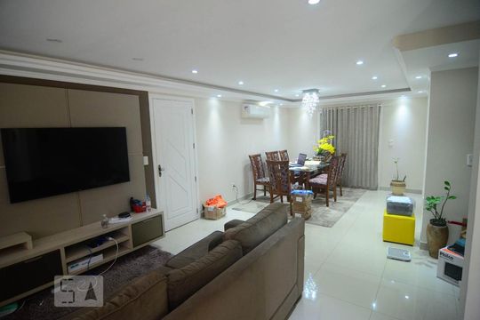 Sala de casa à venda com 4 quartos, 250m² em Estância Velha, Canoas