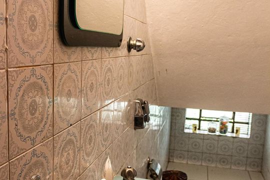 Lavabo de casa à venda com 3 quartos, 168m² em Campo Belo, São Paulo