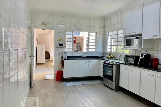 Cozinha de casa para alugar com 2 quartos, 210m² em Brooklin Paulista, São Paulo