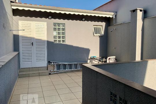 Quintal de casa para alugar com 2 quartos, 210m² em Brooklin Paulista, São Paulo