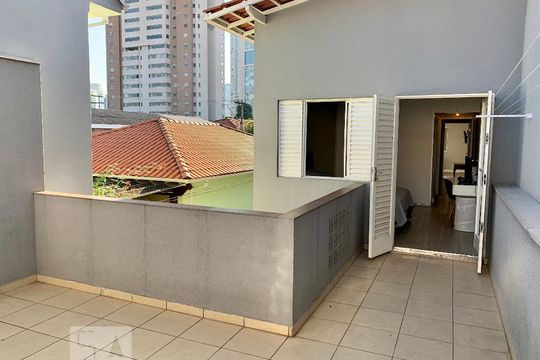 Quintal de casa para alugar com 2 quartos, 210m² em Brooklin Paulista, São Paulo
