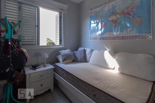 quarto 1 de apartamento à venda com 3 quartos, 69m² em Jardim Carvalho, Porto Alegre