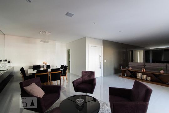Apartamento para alugar com 3 quartos, 247m² em Jardim Portal da Colina, Sorocaba