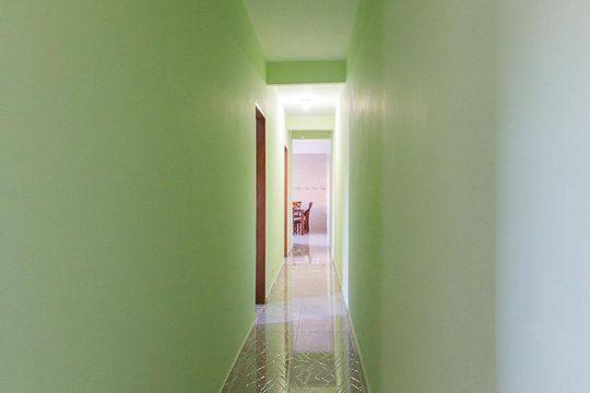 Corredor de casa à venda com 2 quartos, 230m² em Parque Continental Ii, Guarulhos