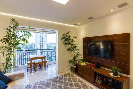 Sala de apartamento para alugar com 2 quartos, 72m² em Vila Pereira Barreto, São Paulo