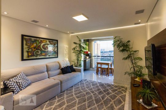Apartamento para alugar com 2 quartos, 72m² em Vila Pereira Barreto, São Paulo