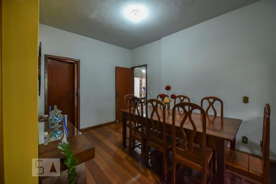 Sala de Jantar  de casa à venda com 9 quartos, 300m² em Betânia, Belo Horizonte