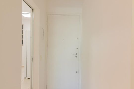Entrada de apartamento para alugar com 2 quartos, 90m² em Itaim Bibi, São Paulo
