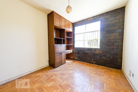 Apartamento para alugar com 2 quartos, 50m² em Padre Eustáquio, Belo Horizonte