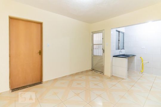 Sala e Cozinha de casa para alugar com 1 quarto, 60m² em Parque Vitoria, São Paulo