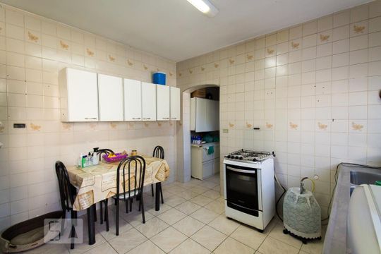 Cozinha de casa à venda com 3 quartos, 250m² em Vila Dom Pedro I, São Paulo