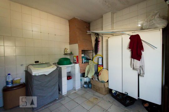 Lavanderia  de casa à venda com 3 quartos, 250m² em Vila Dom Pedro I, São Paulo