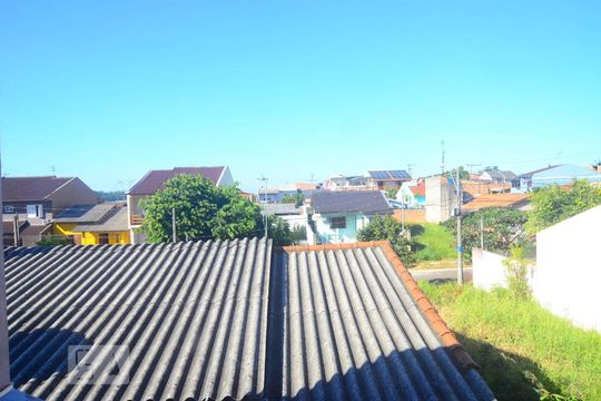 Vista Quarto 1 de casa para alugar com 2 quartos, 117m² em São José, Canoas