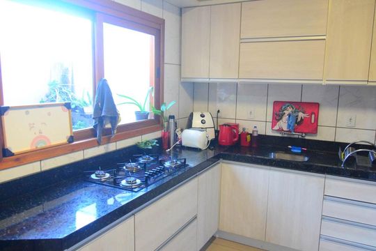 Cozinha de casa para alugar com 2 quartos, 117m² em São José, Canoas