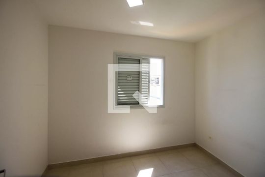 Quarto 2 de apartamento para alugar com 2 quartos, 42m² em Vila Alpina, São Paulo