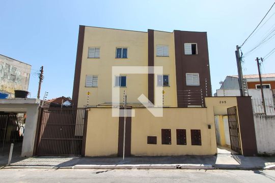 Fachada de apartamento para alugar com 2 quartos, 42m² em Vila Alpina, São Paulo
