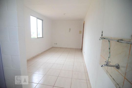 Cozinha de apartamento à venda com 2 quartos, 42m² em Estância Velha, Canoas