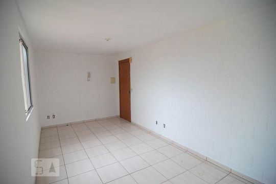 Sala de apartamento à venda com 2 quartos, 42m² em Estância Velha, Canoas