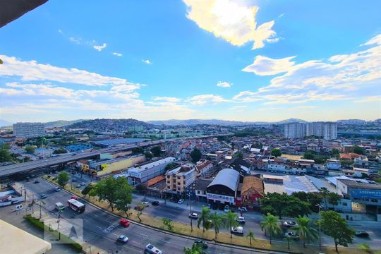 Vista de apartamento para alugar com 3 quartos, 76m² em Pilares, Rio de Janeiro