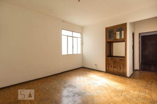 Apartamento à venda com 2 quartos, 66m² em Santa Branca, Belo Horizonte