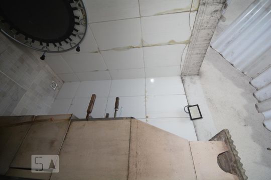 Área de Serviço de apartamento para alugar com 2 quartos, 160m² em Cascadura, Rio de Janeiro