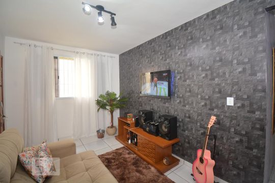 Sala de apartamento para alugar com 2 quartos, 160m² em Cascadura, Rio de Janeiro