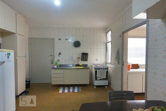 Cozinha de apartamento à venda com 3 quartos, 139m² em Santo Amaro, São Paulo