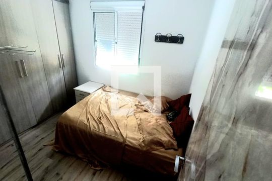 Quarto de apartamento à venda com 2 quartos, 140m² em Humaitá, Porto Alegre
