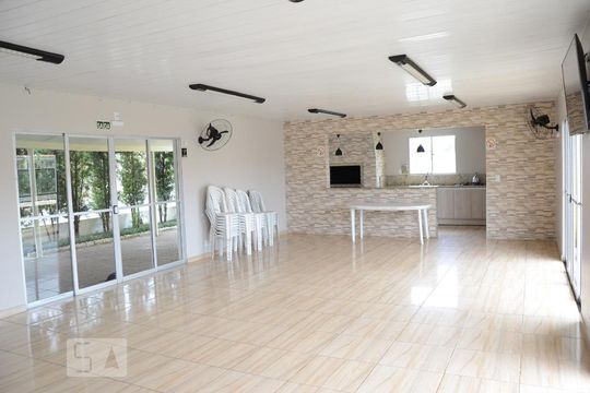 Área comum de casa de condomínio à venda com 2 quartos, 605m² em Mato Grande, Canoas