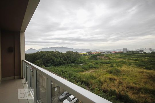 Varanda da Suíte de apartamento para alugar com 2 quartos, 60m² em Barra da Tijuca, Rio de Janeiro