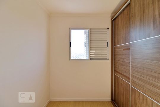 Quarto 2 de apartamento à venda com 2 quartos, 49m² em Parque Albina, Taboão da Serra